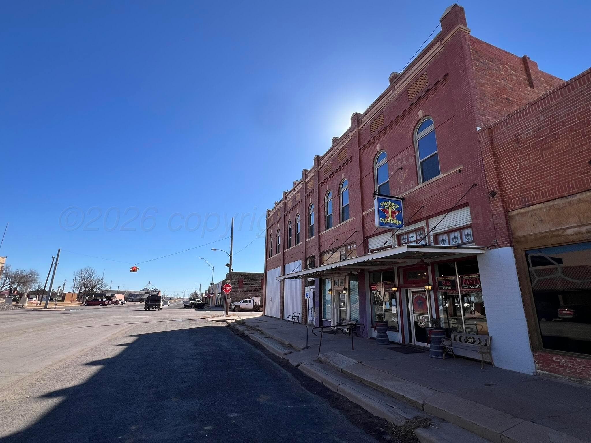 109 N Main St