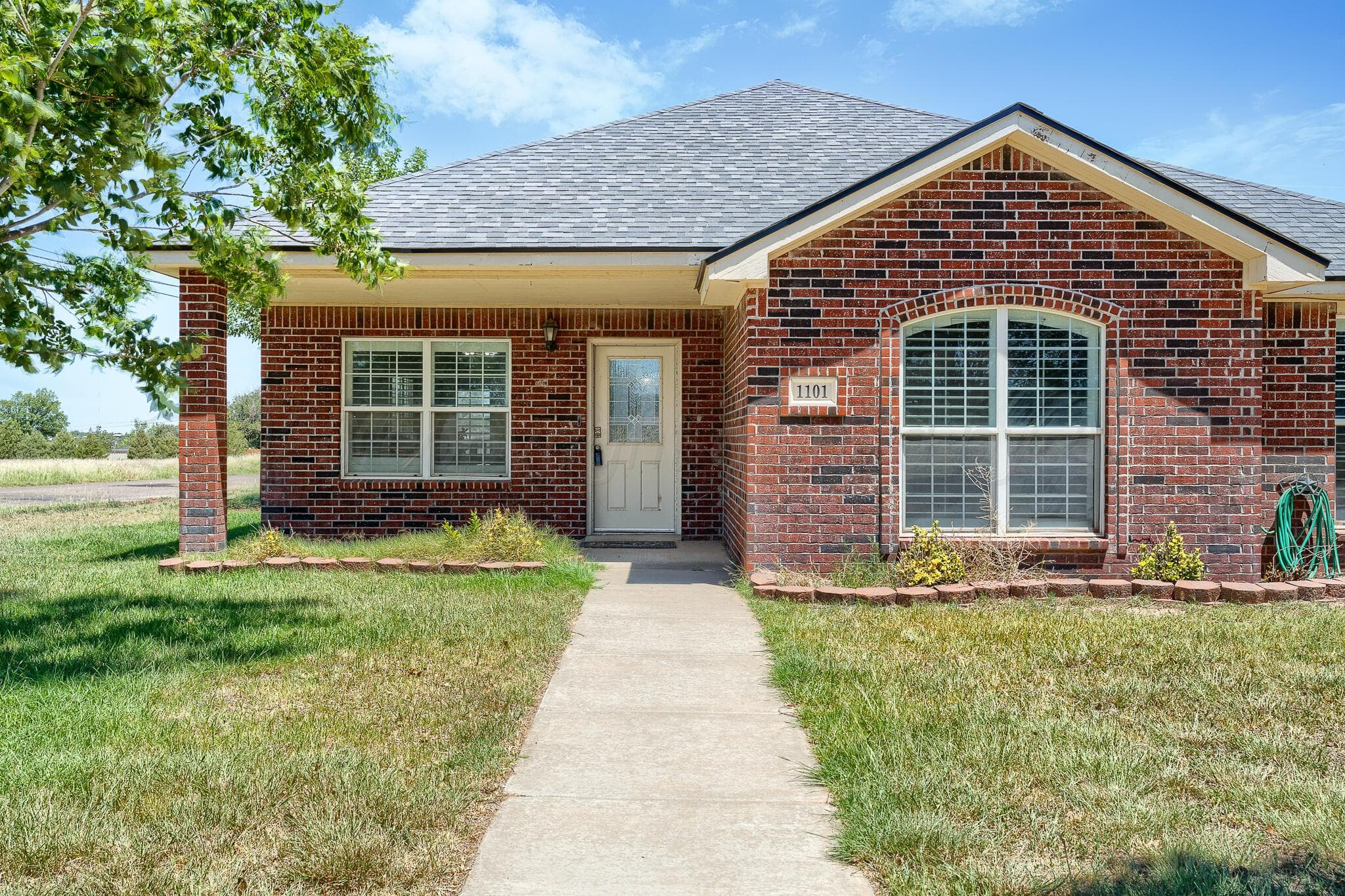 1101 Fox Terrier Ave