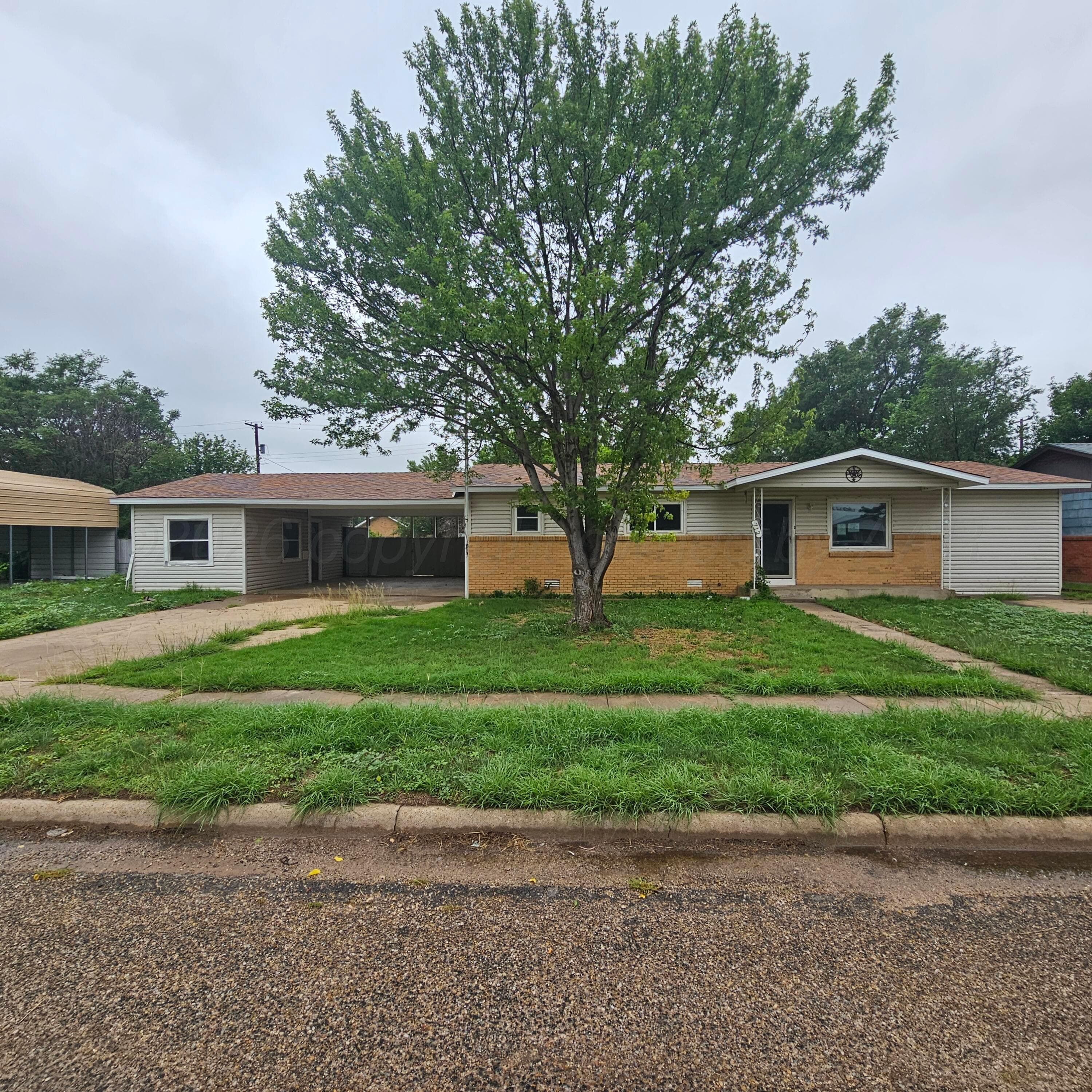 712 Cotter Dr