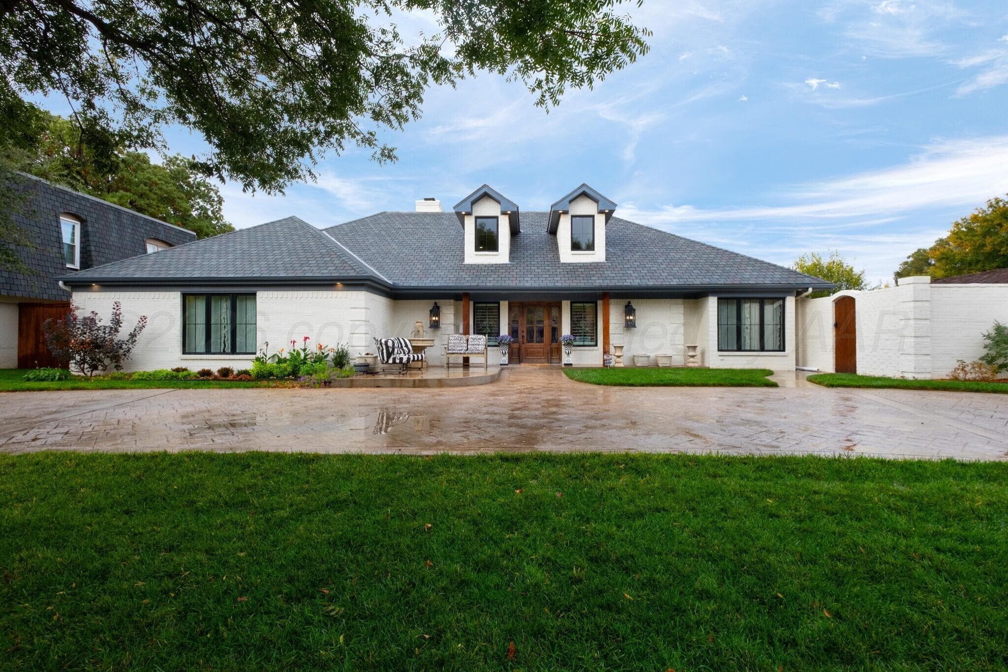 3510 Edgewood Dr