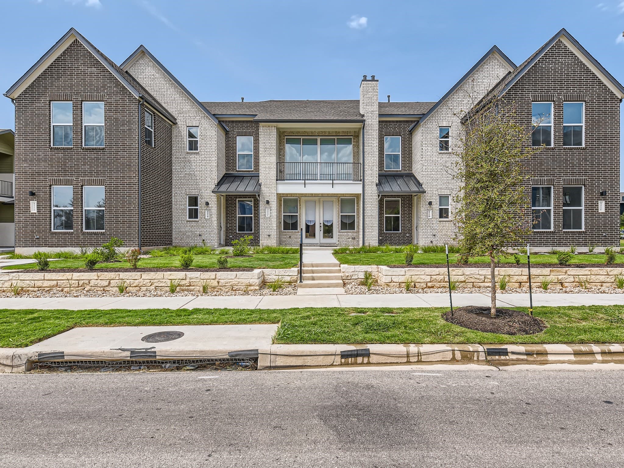 Main property image