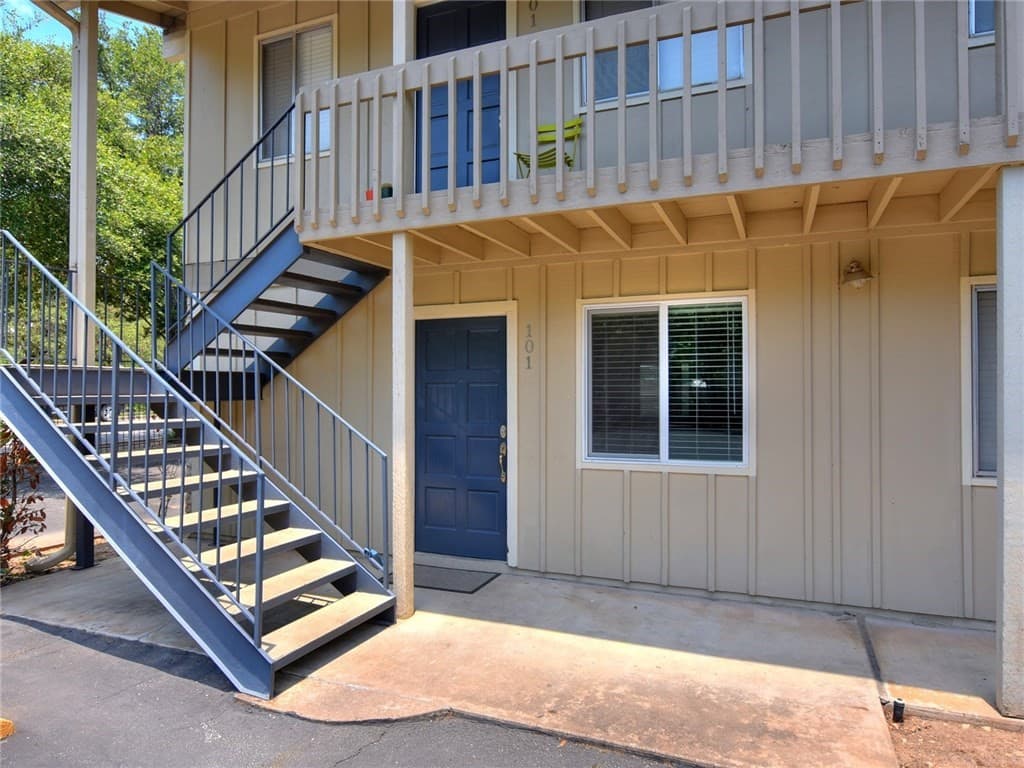 Main property image