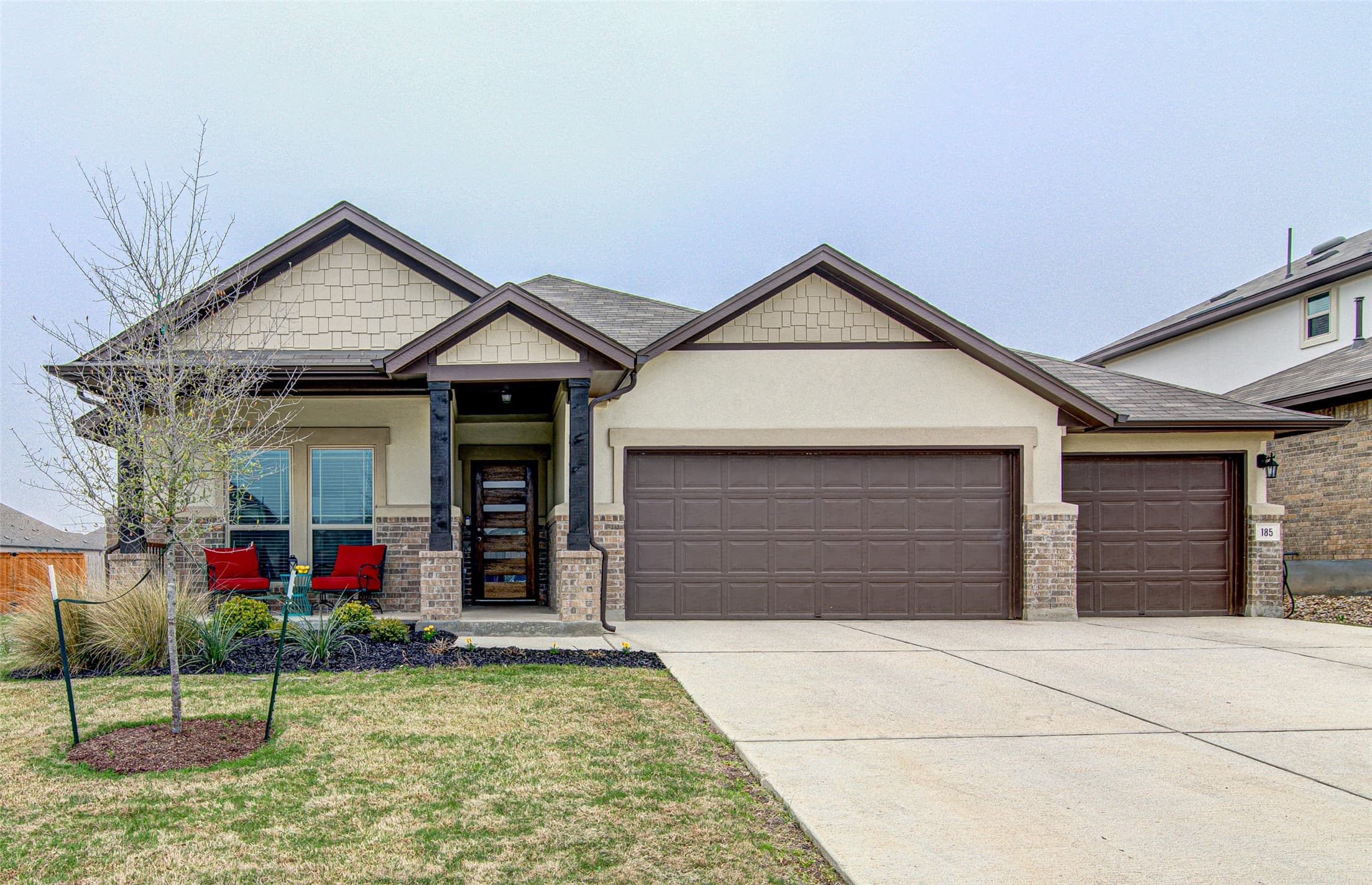 185 Dogvane Cir