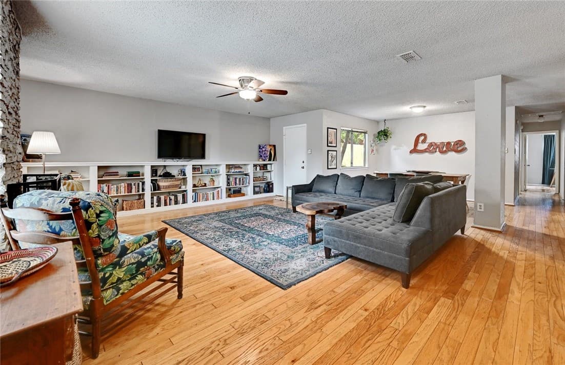 3221 Harpers Ferry Ln