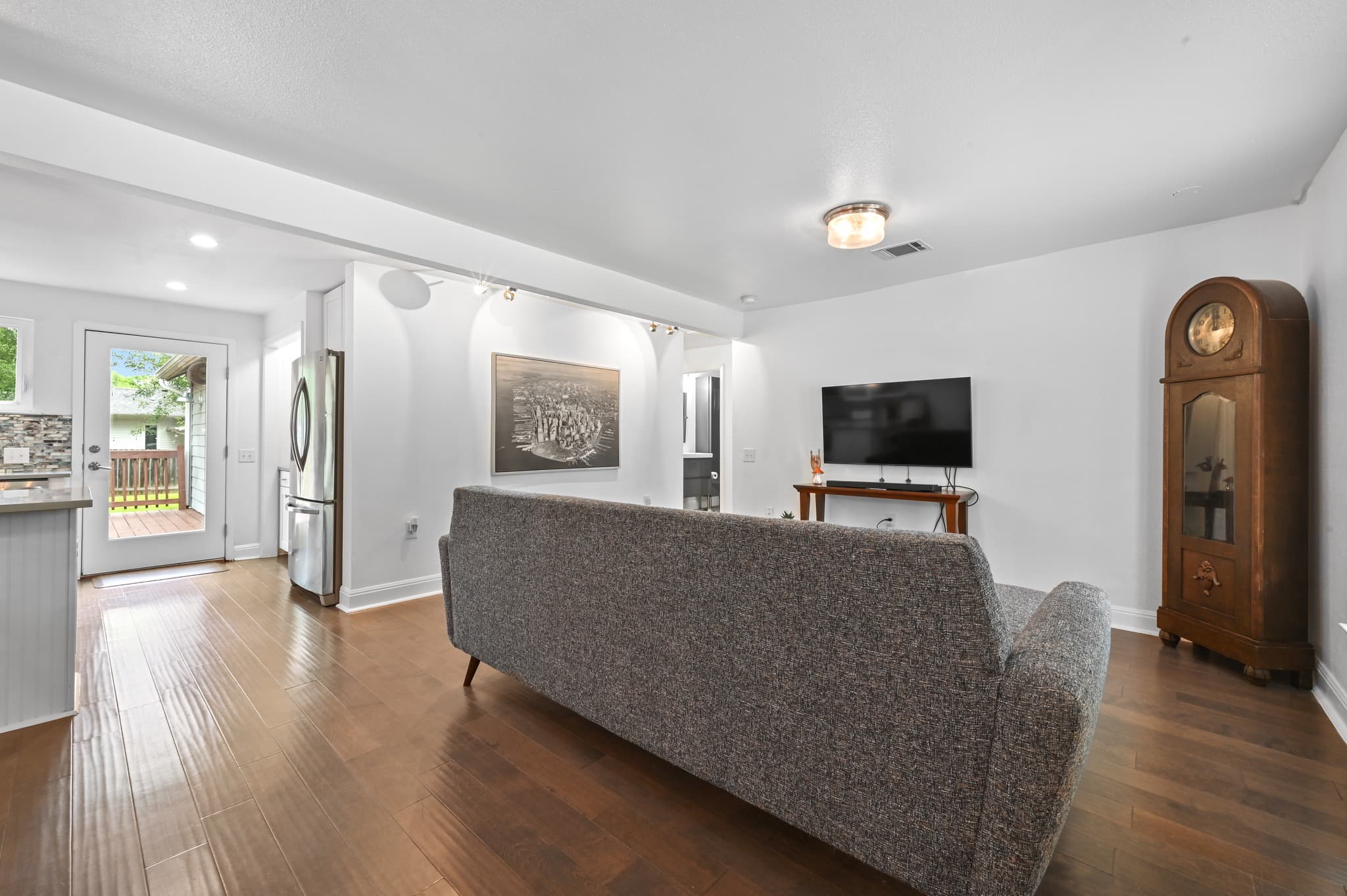 Gallery image 3