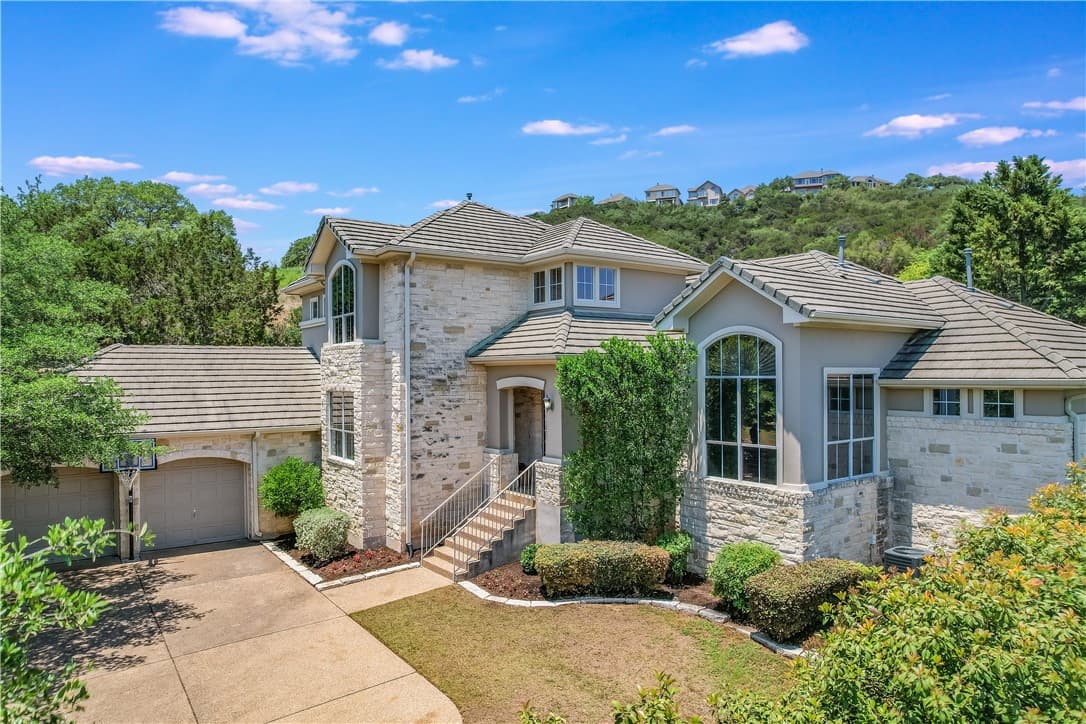 4316 Canoas Dr