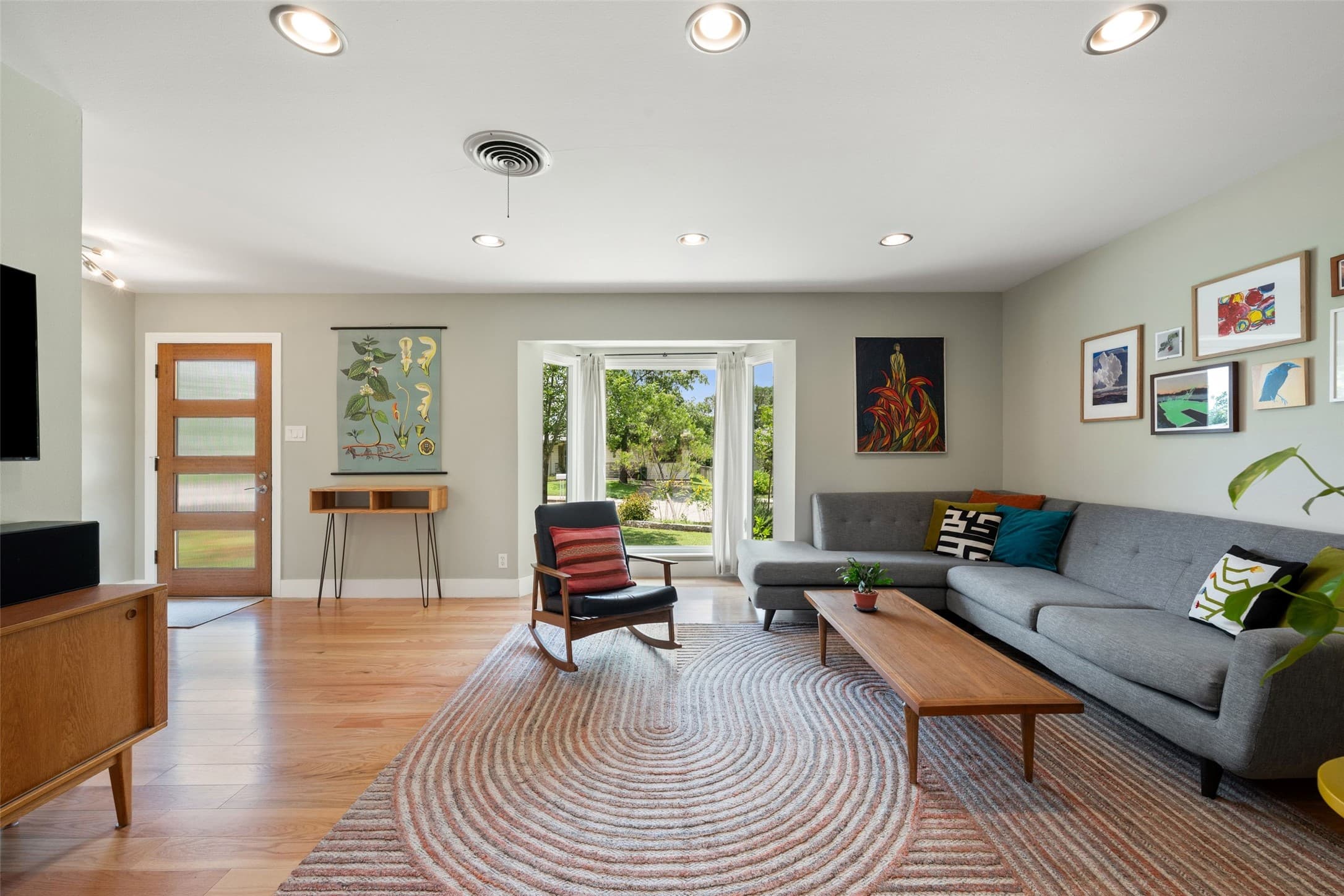 Gallery image 2