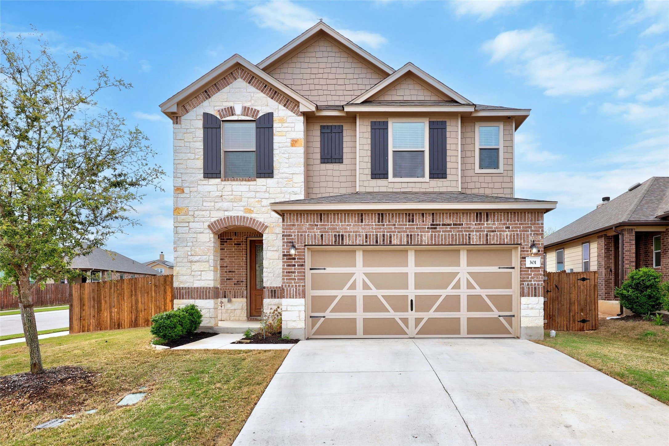 301 Rocroi Dr
