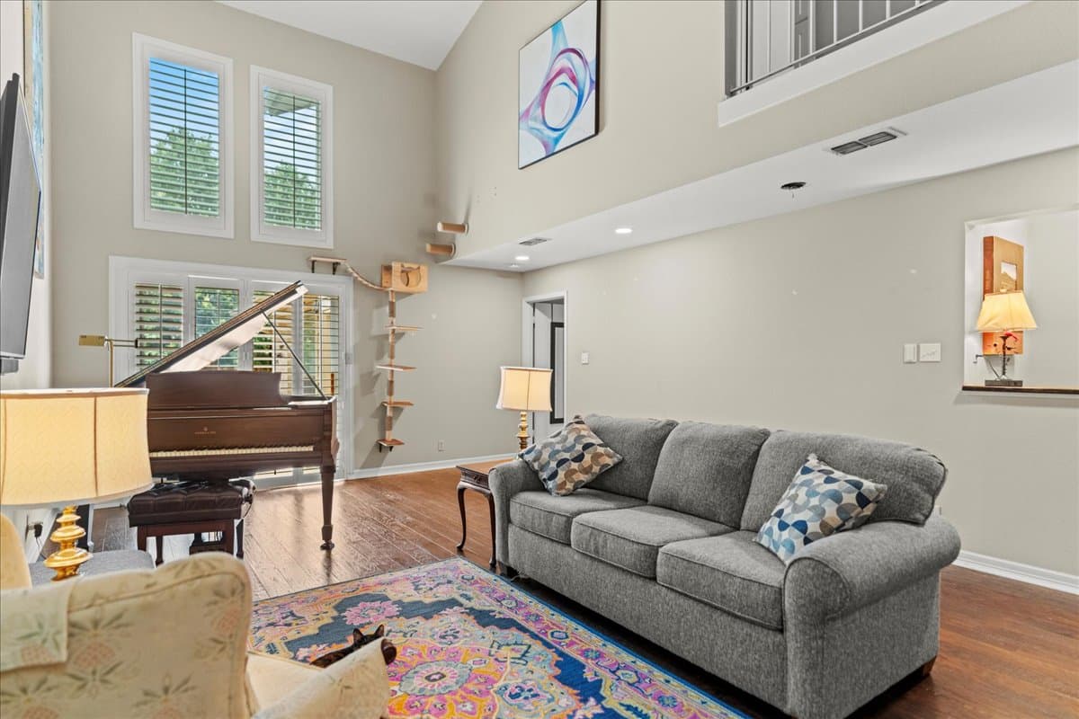 Gallery image 2