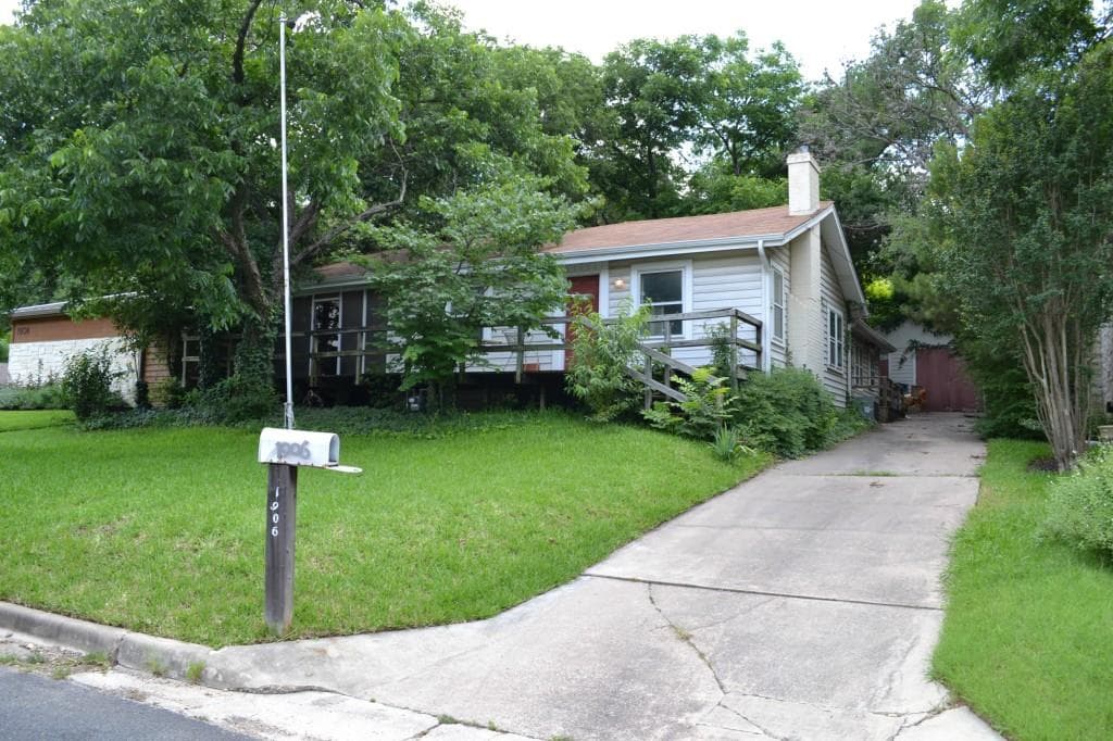 1906 Bremen St