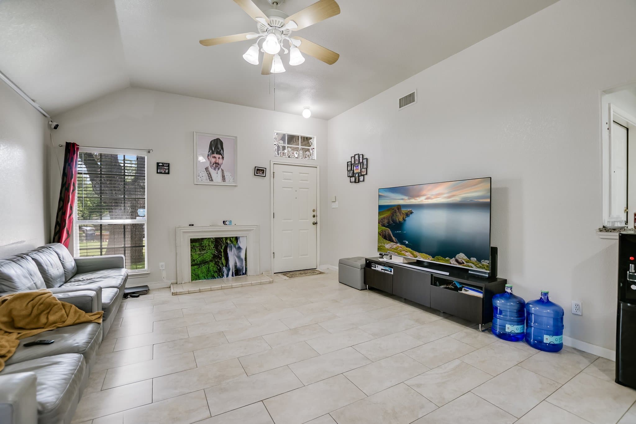 Gallery image 3