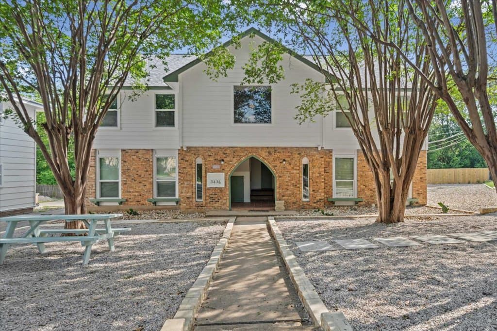 3436 Willowrun Dr
