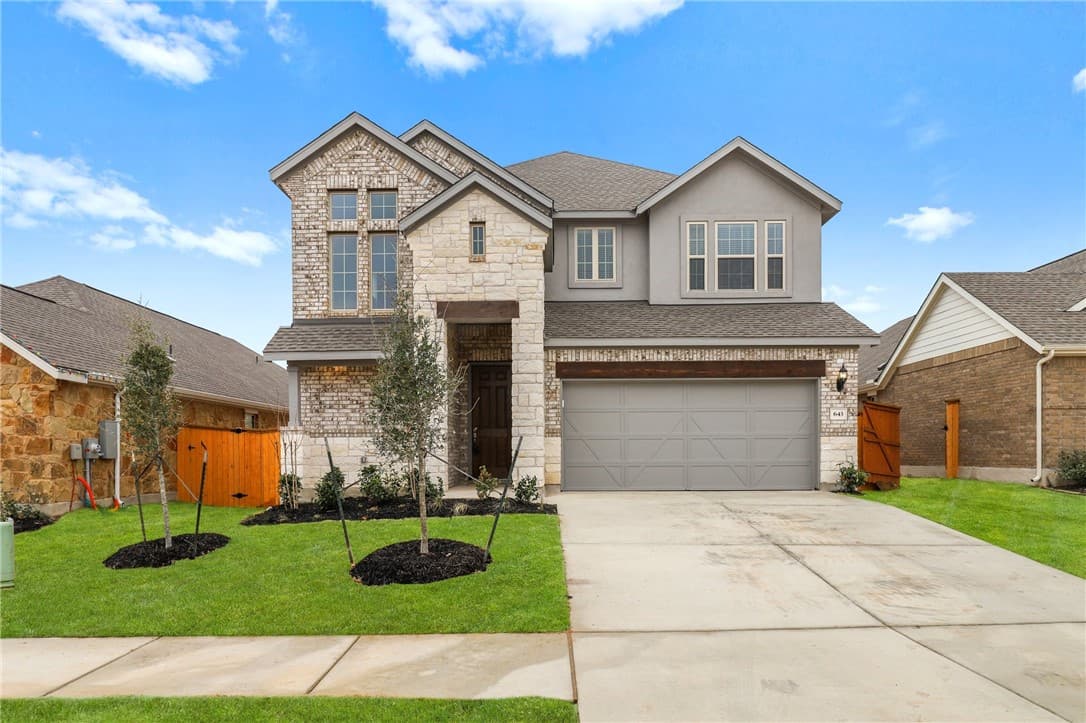 643 Windbrook Dr
