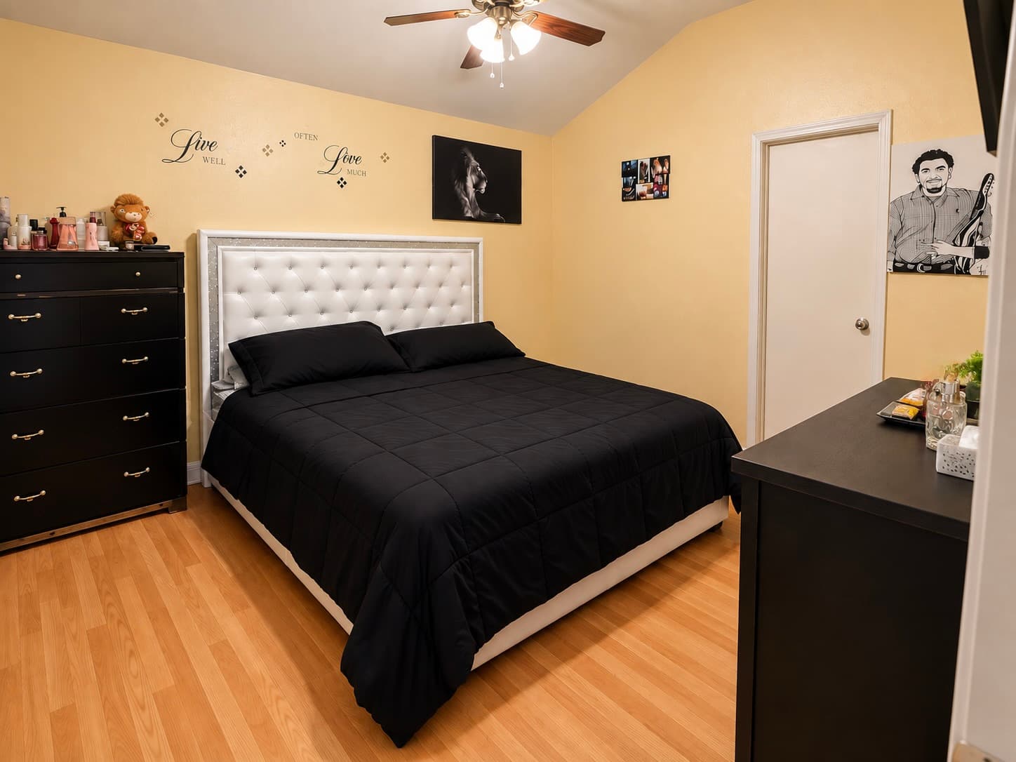 Gallery image 4