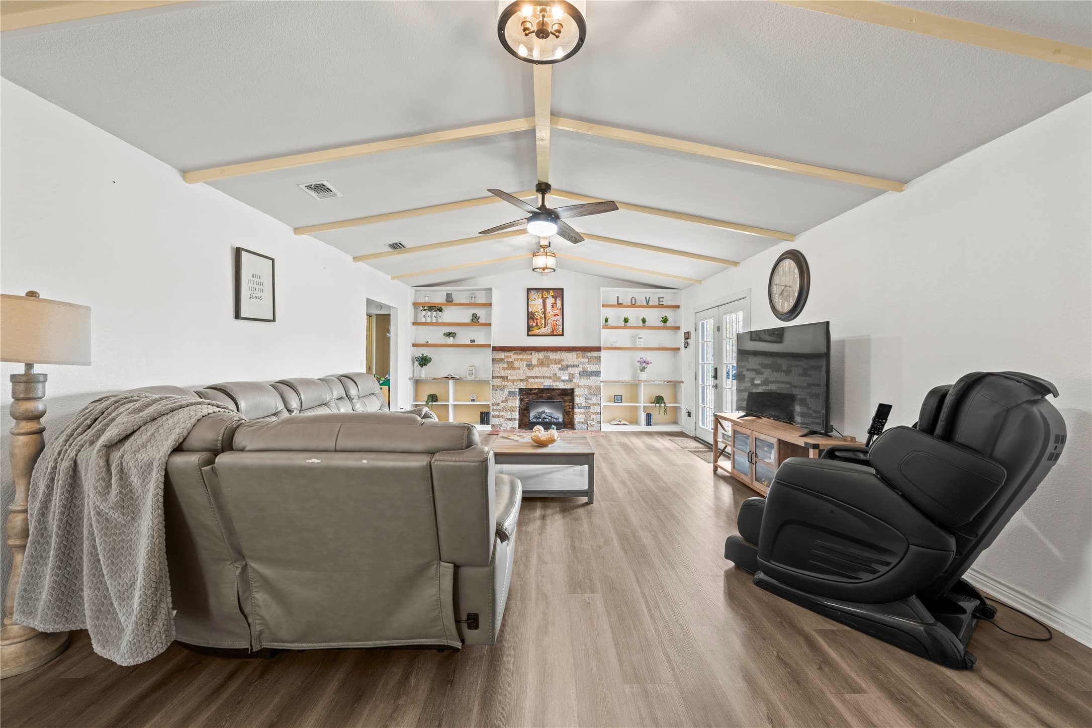 Gallery image 3