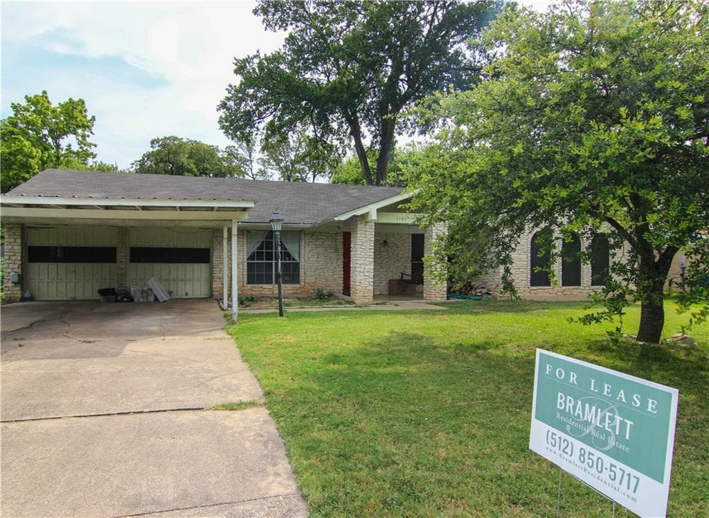 1102 Little Elm Park