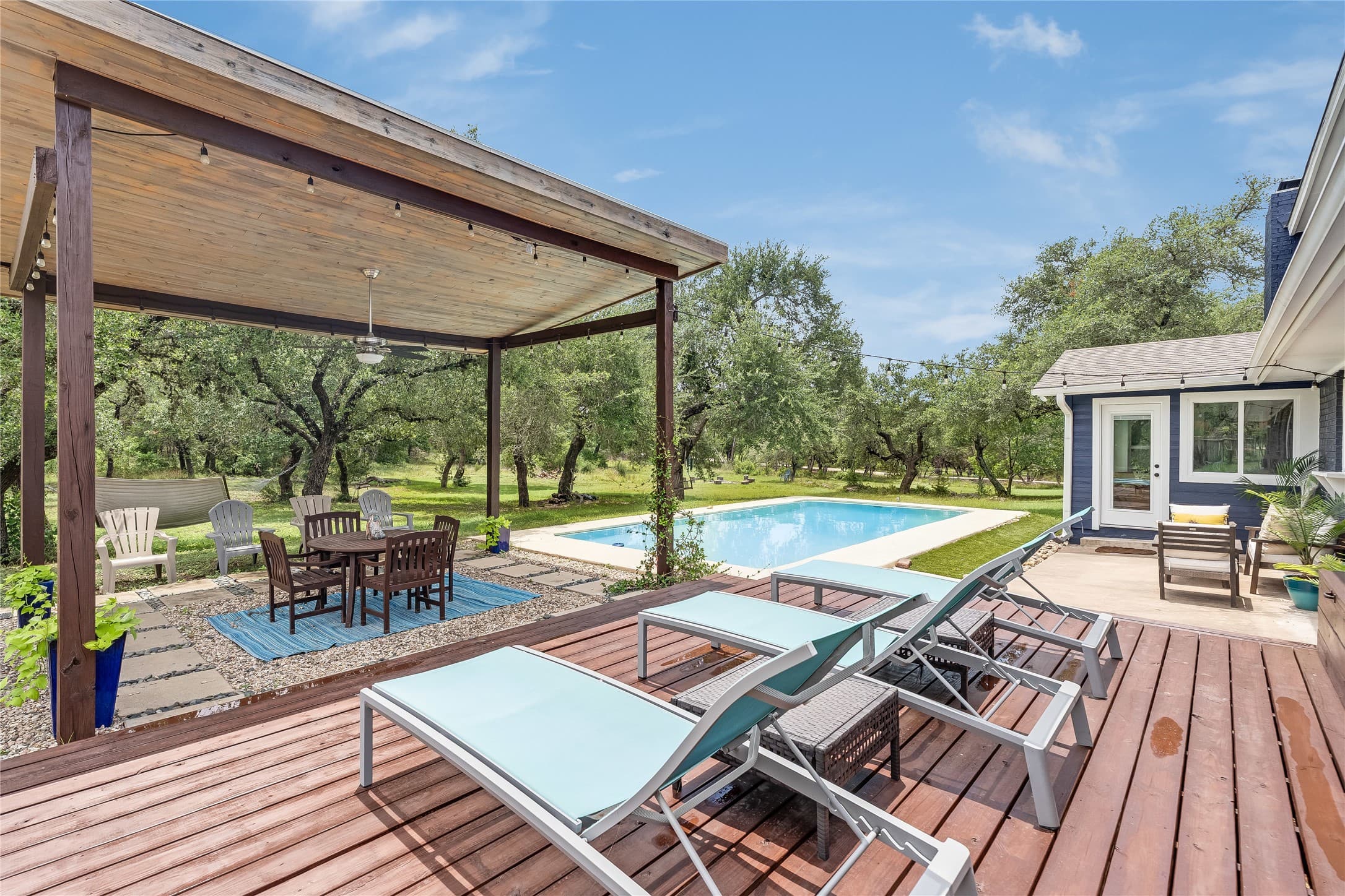 Main property image