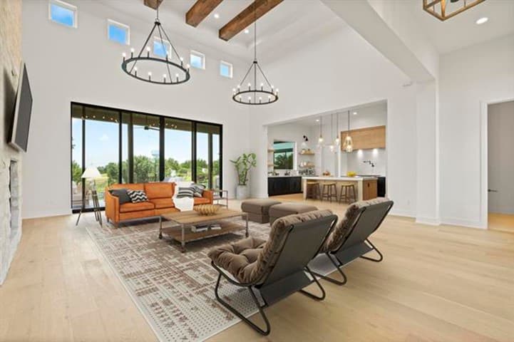 Gallery image 3