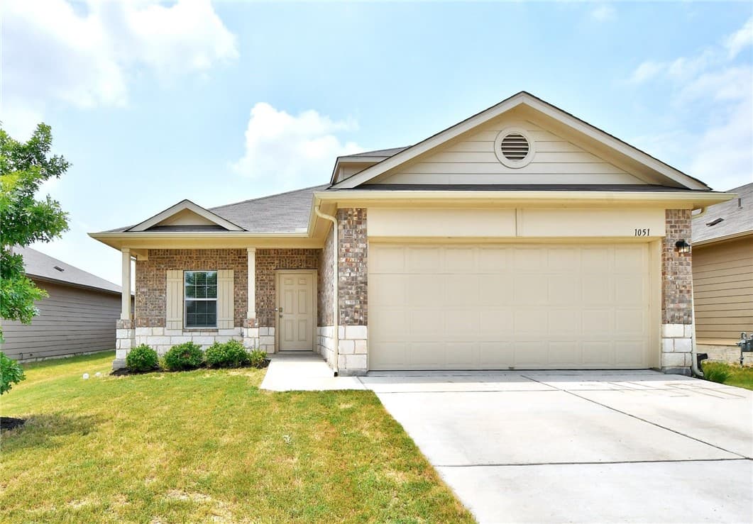 1051 Apricot Ln