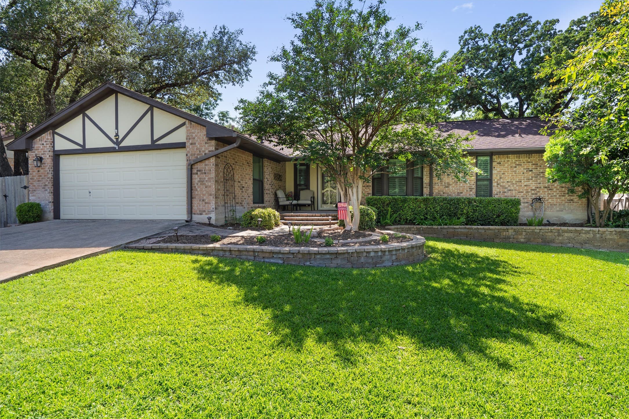 307 Innwood Dr