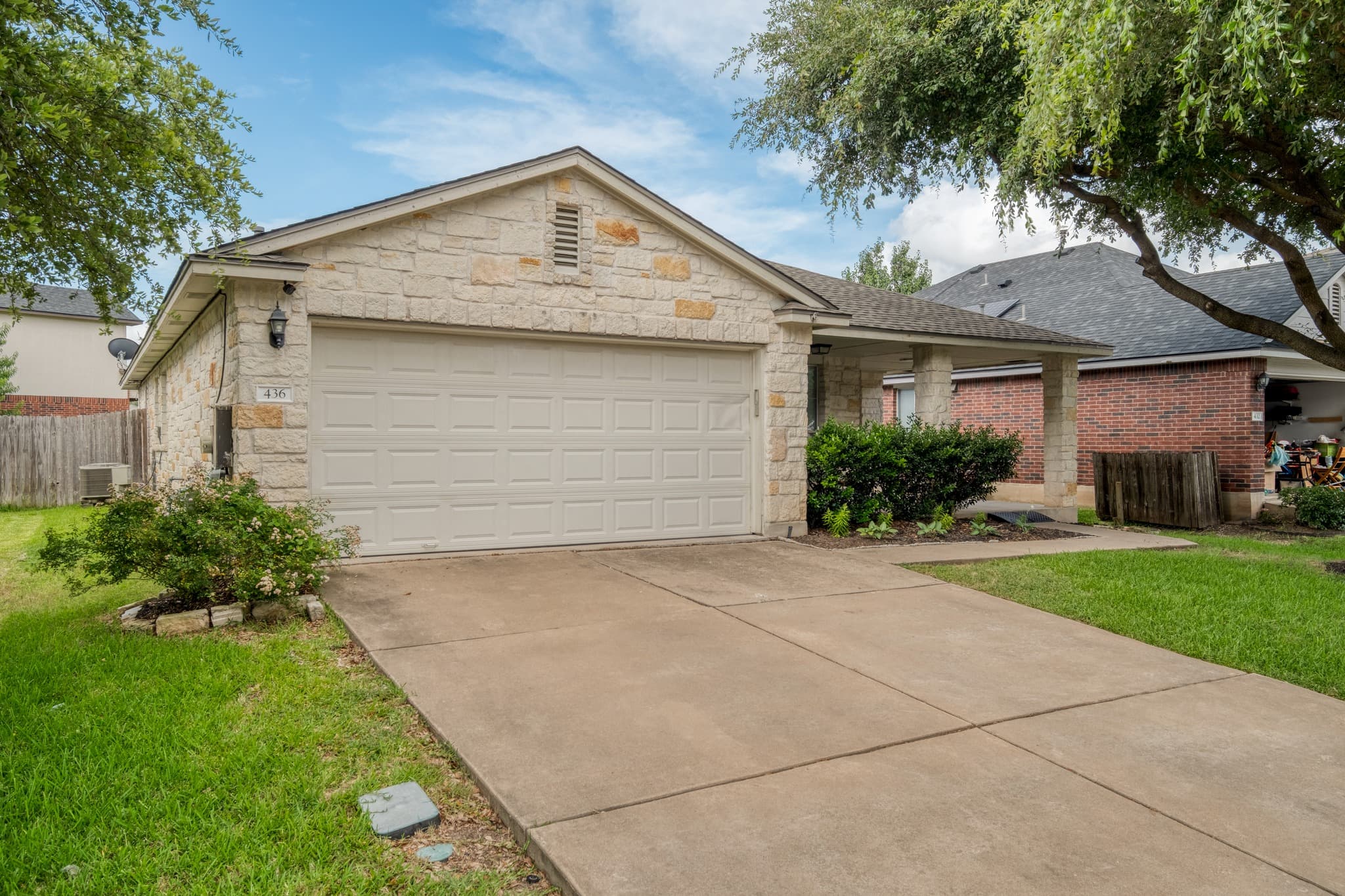 436 Grey Feather Ct