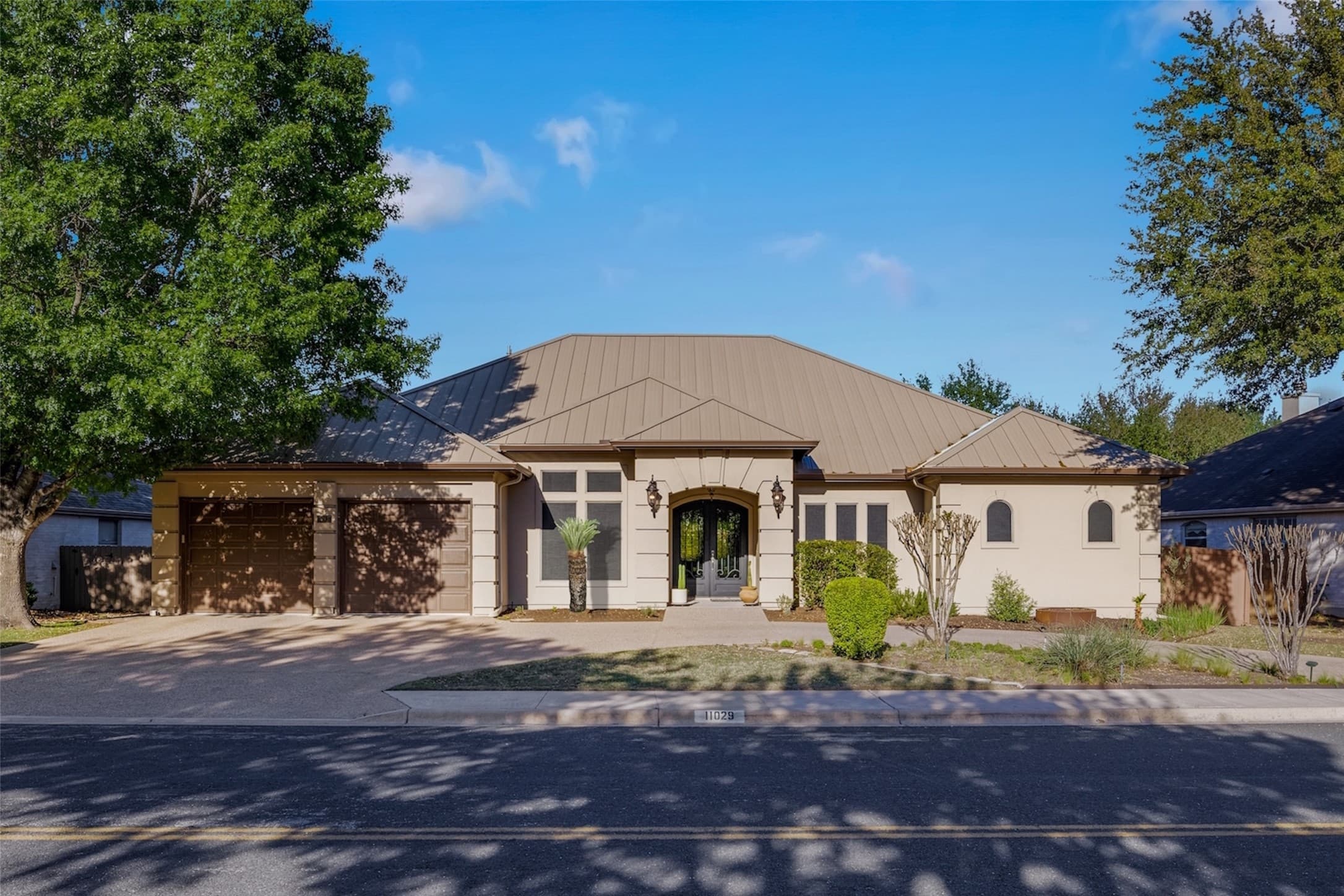 11029 River Plantation Dr