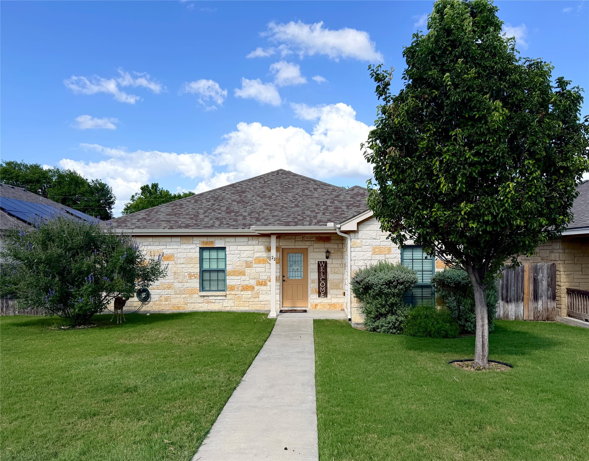 23 Samac Ln