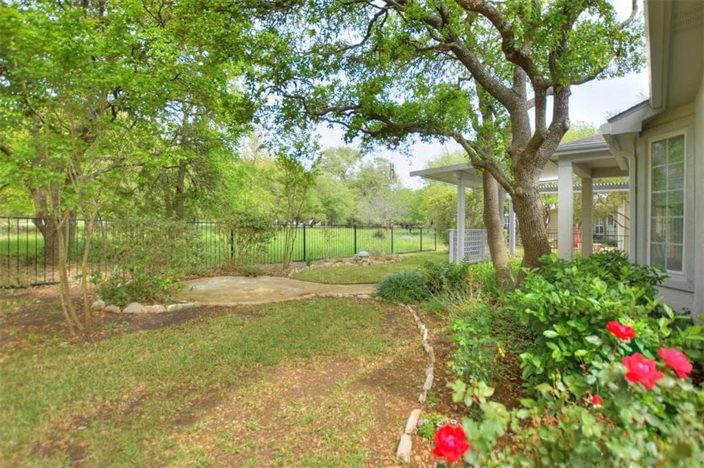 103 Klondike Dr