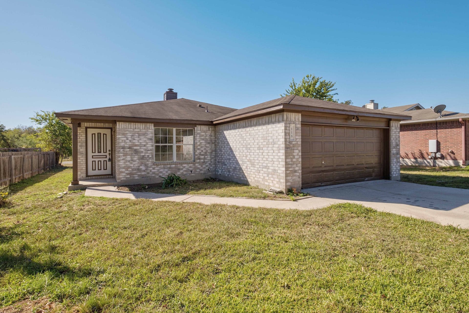 118 Amandas Way
