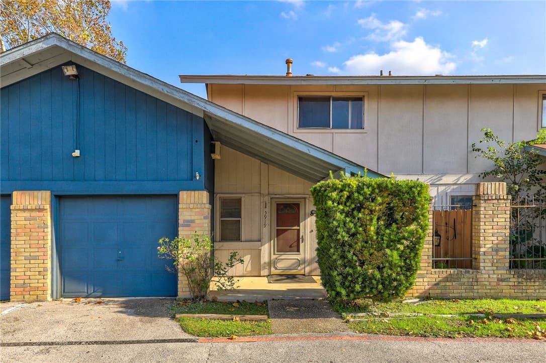 5919 Little Creek Trl