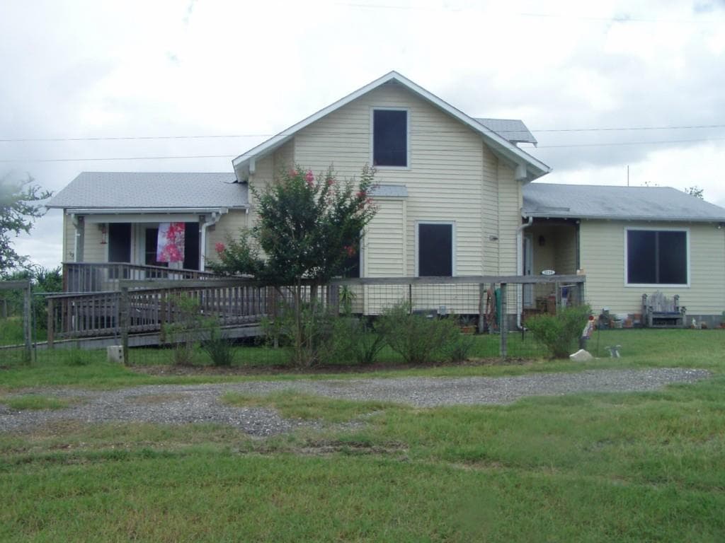 1235 County Road 126