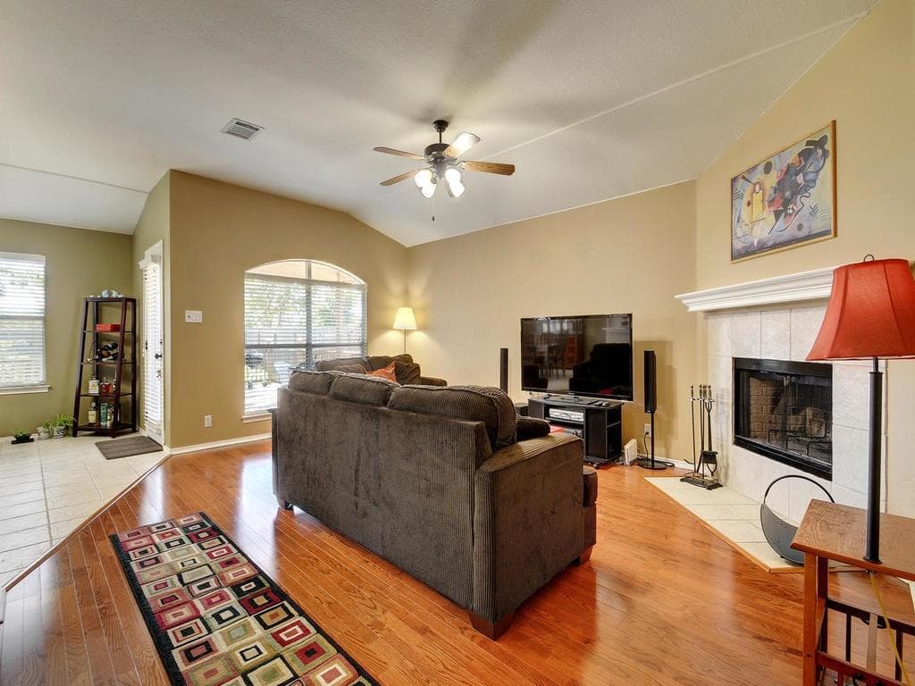 Gallery image 2