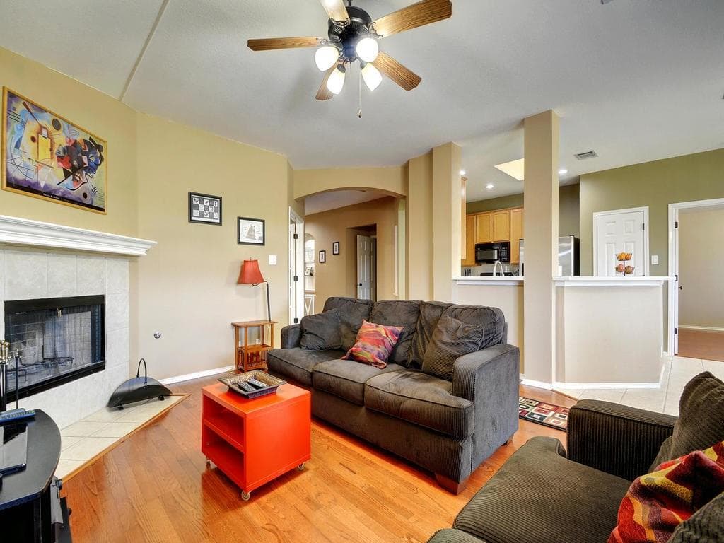 Gallery image 4