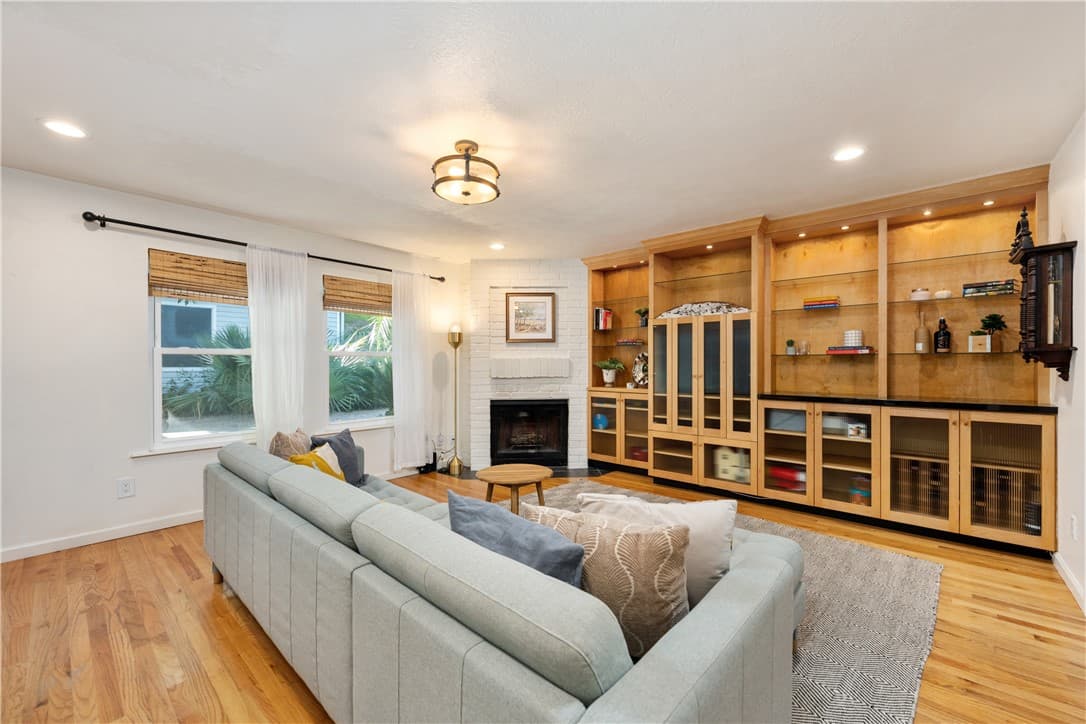 Gallery image 2