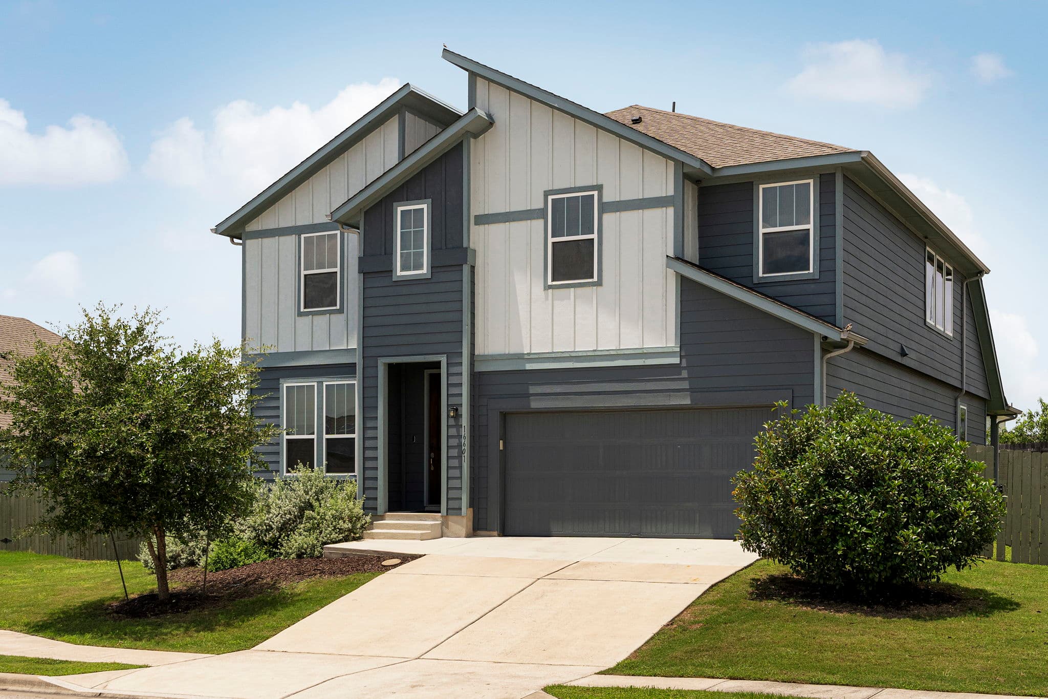 16601 Sumptuous Dr