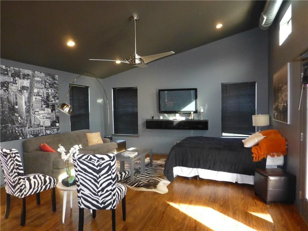 Gallery image 4