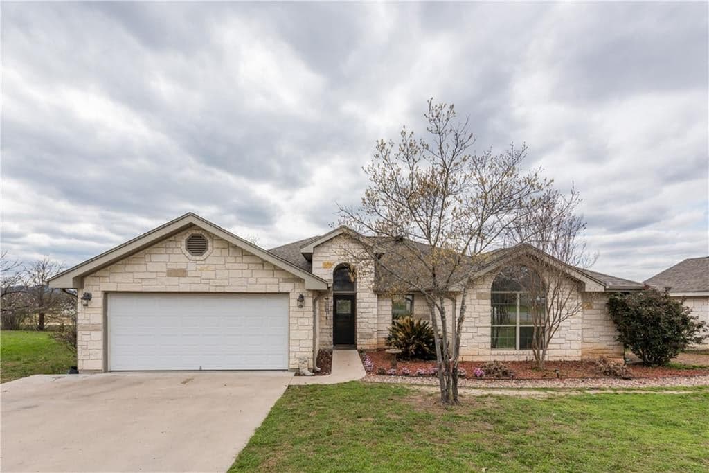 141 Chesterfield Dr