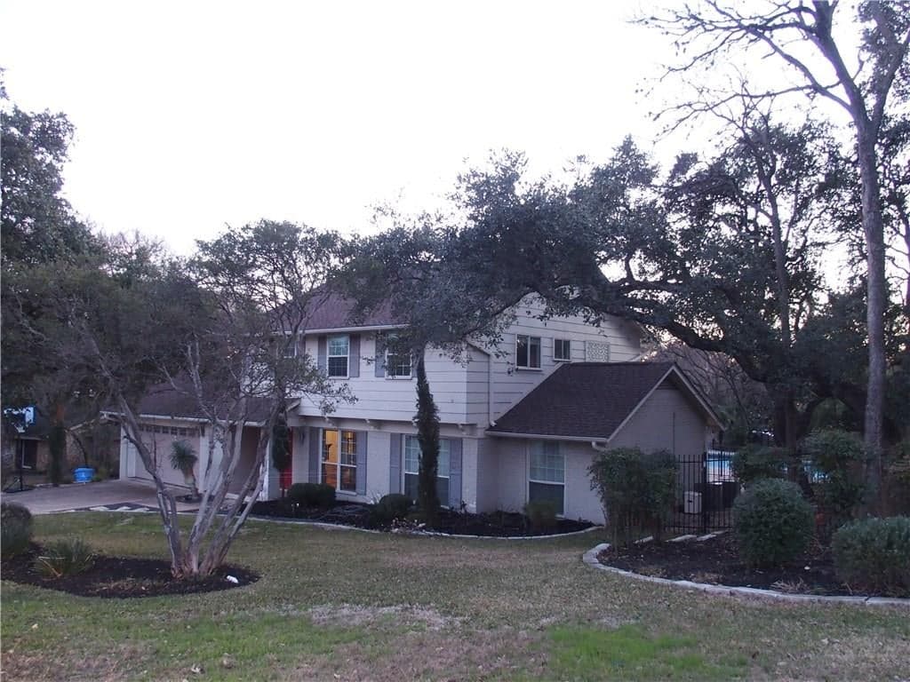 Main property image