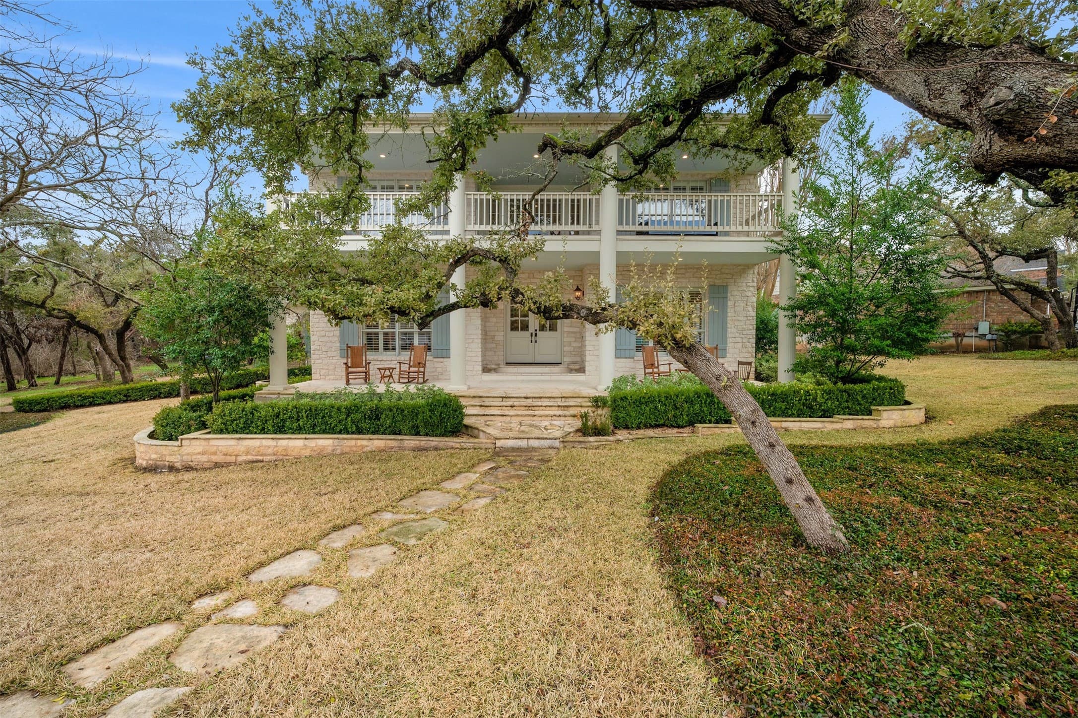 Gallery image 2