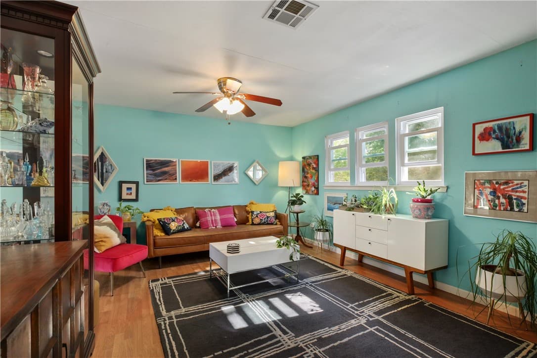 Gallery image 3