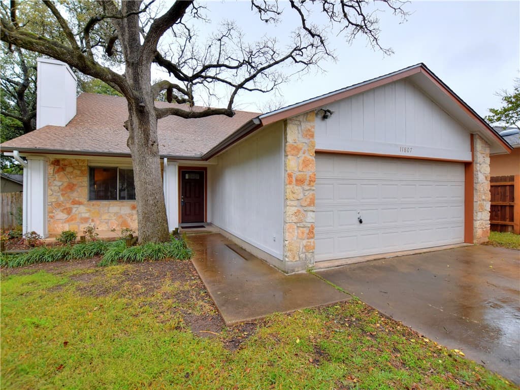11807 Hardwood Trl