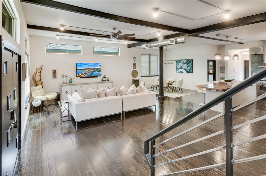 Gallery image 2