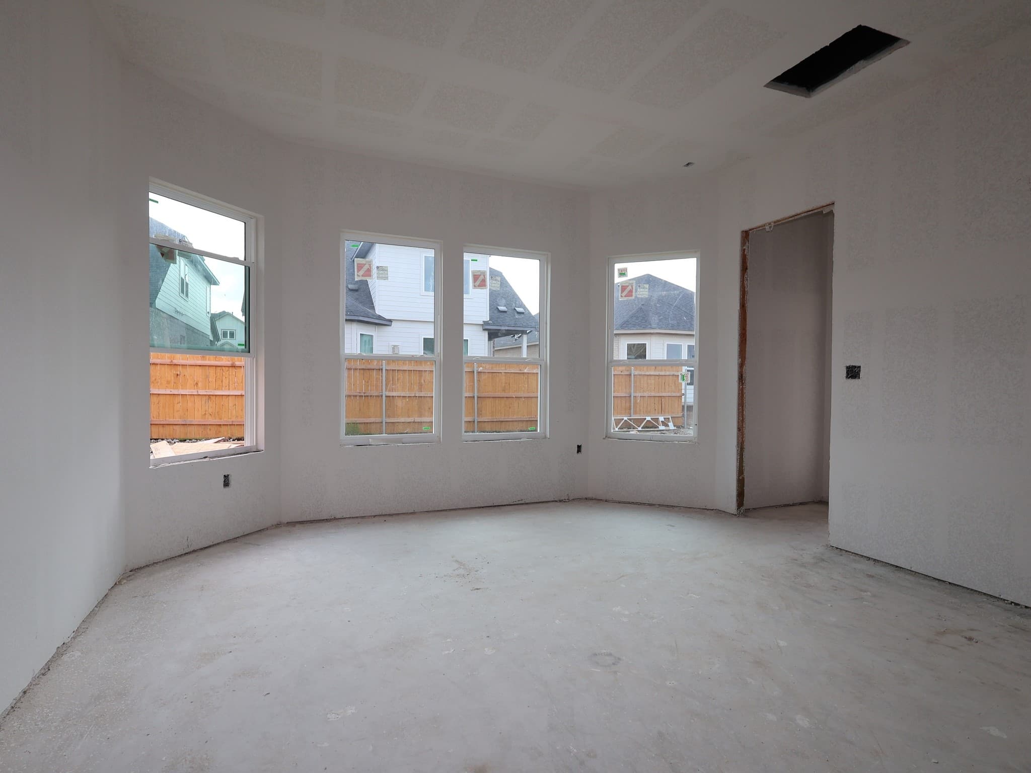 Gallery image 4