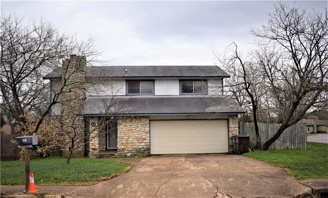 425 Chisholm Valley Dr