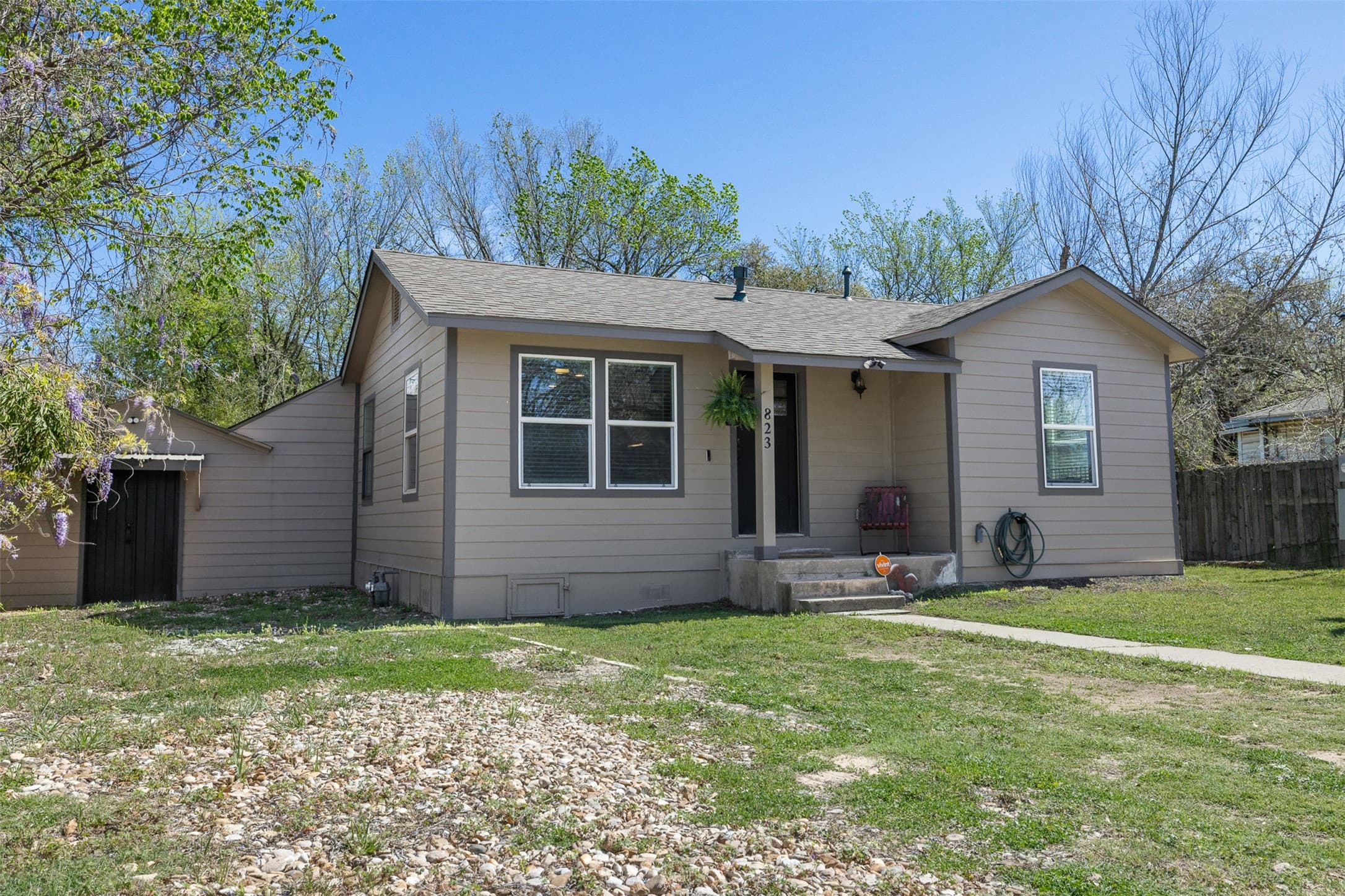 Main property image