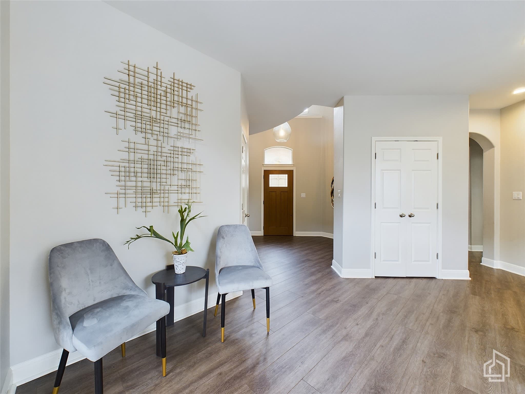 Gallery image 4