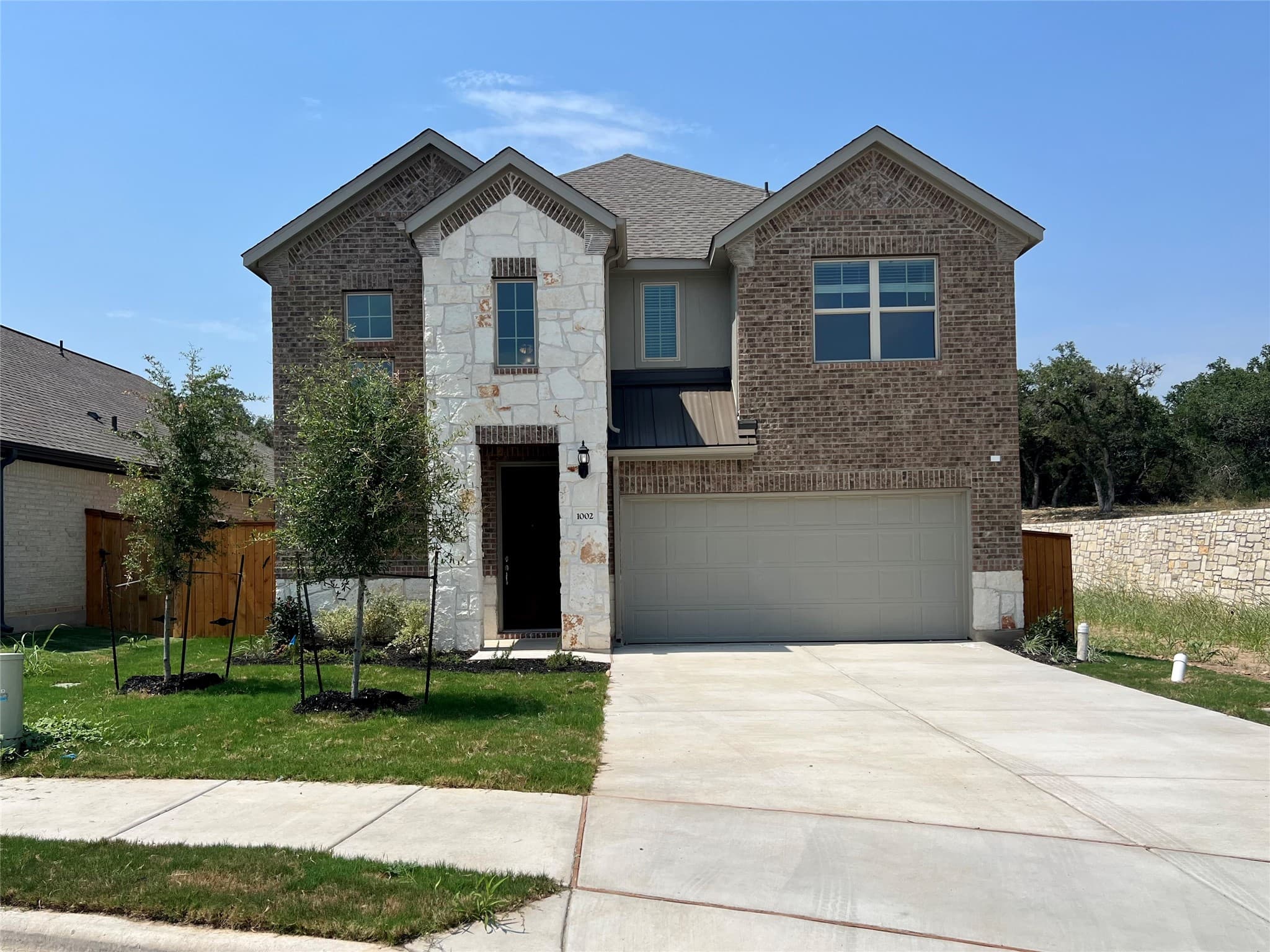 Main property image