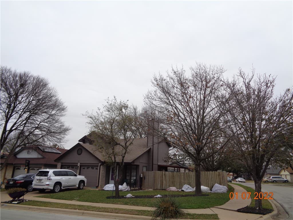Main property image
