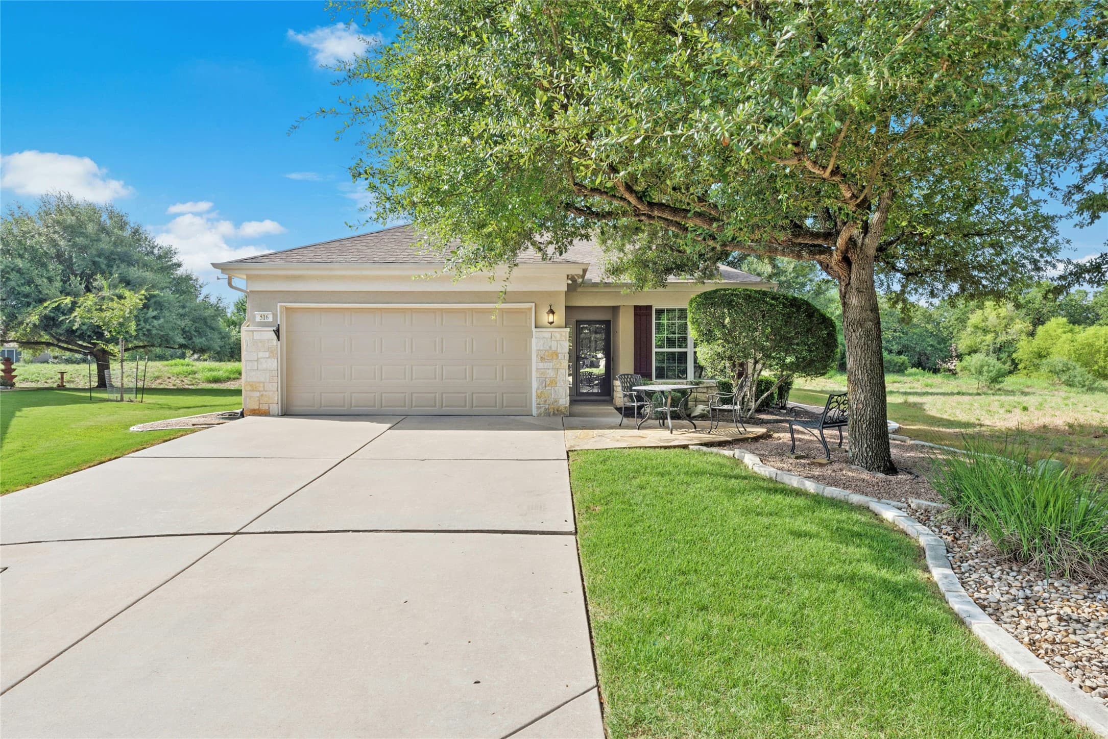 516 Crockett Loop