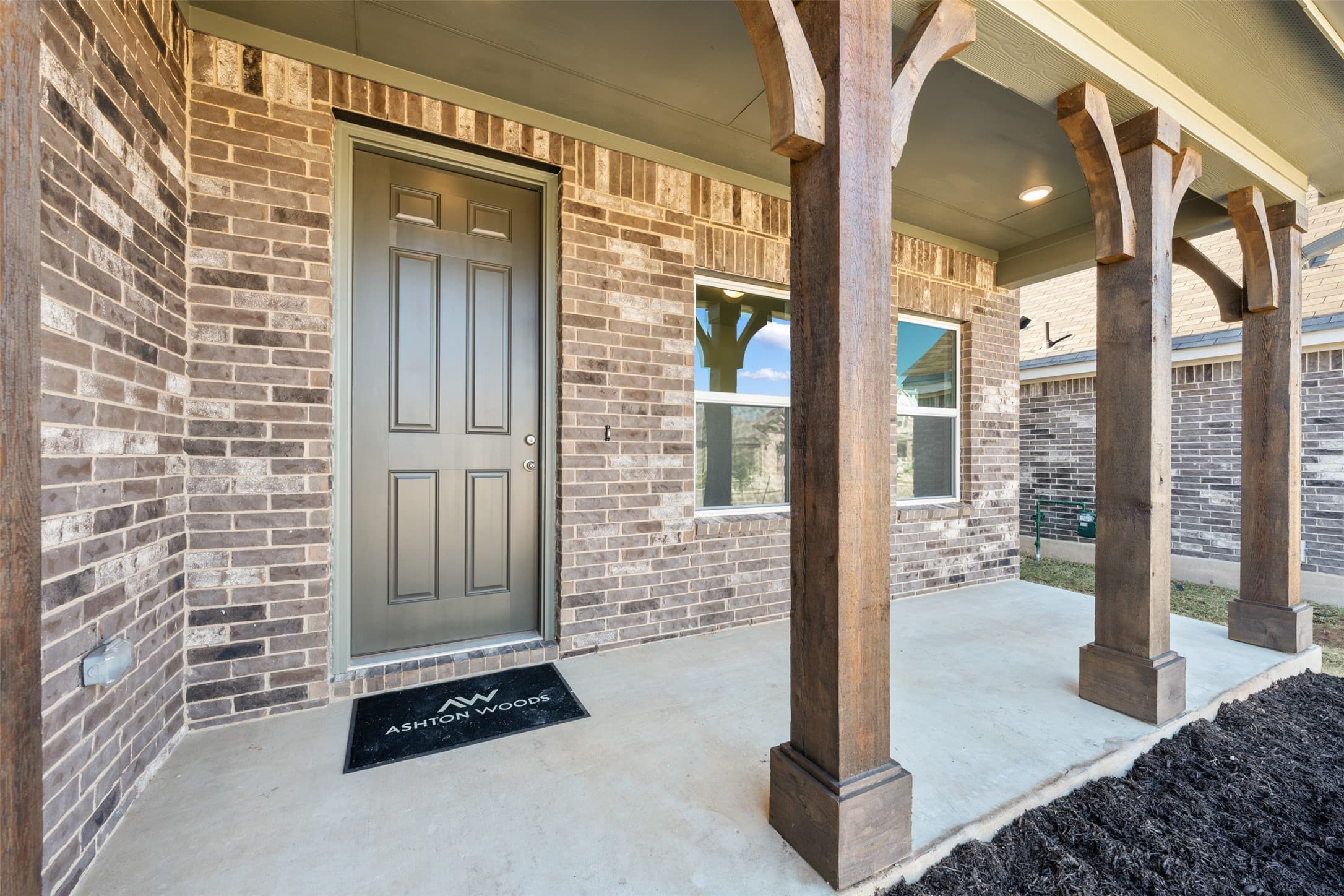 Gallery image 2